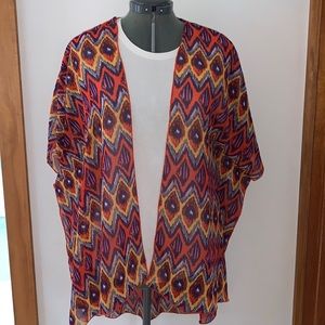 Multi Color Open/Flowy Sleeve Top